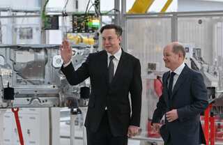 Watch: Elon Musk’s dance moves at Tesla’s Berlin factory lights up internet