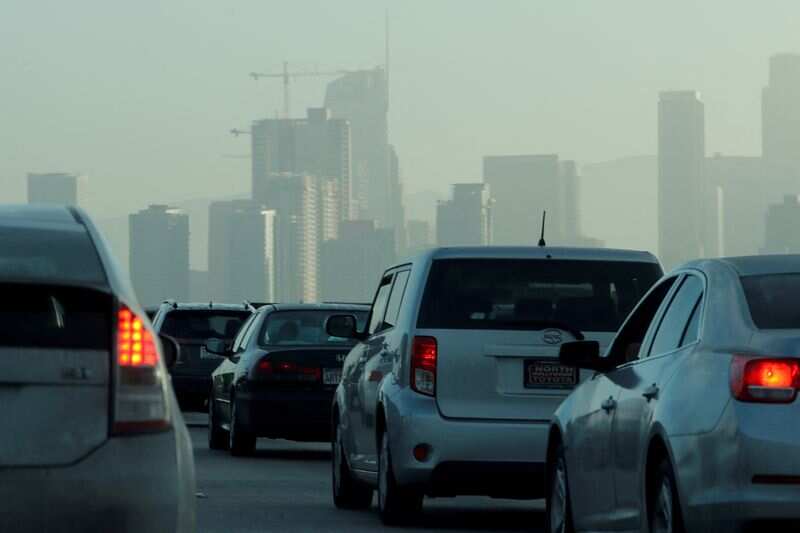 Automakers back US government's vehicle emissions rules