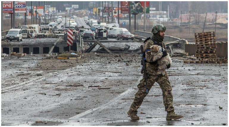 Ukraine conflict: Russian troops pushed back around Kyiv, say Ukrainian officials
