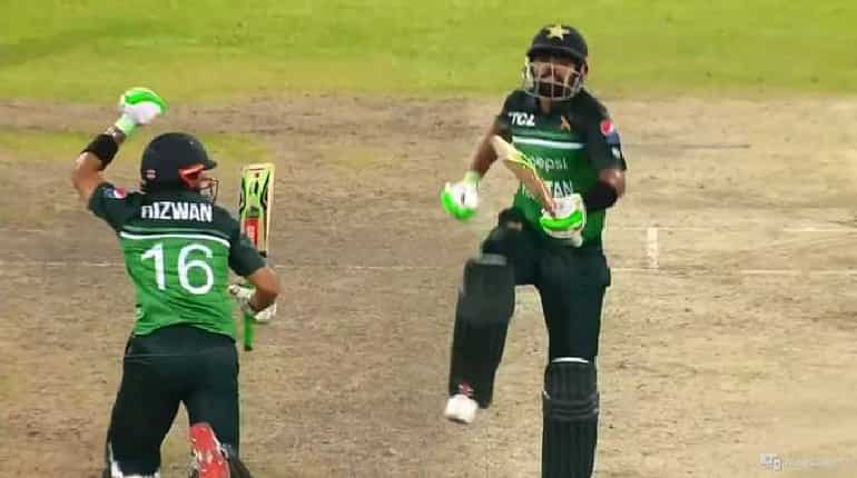 WATCH: Commentators in splits as Babar Azam celebrates century while still on 99 in 2nd ODI vs Australia WATCH: Commentators in splits as Babar Azam celebrates century while still on 99 in 2nd ODI vs Australia