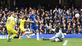 Premier League: Christian Eriksen scores as Brentford stun Chelsea 4-1