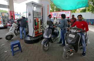 Fuel prices continue to soar in India, 12th hike in two weeks