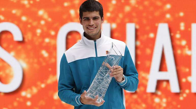 Carlos Alcaraz beats Casper Ruud to become youngest Miami Open men's champion