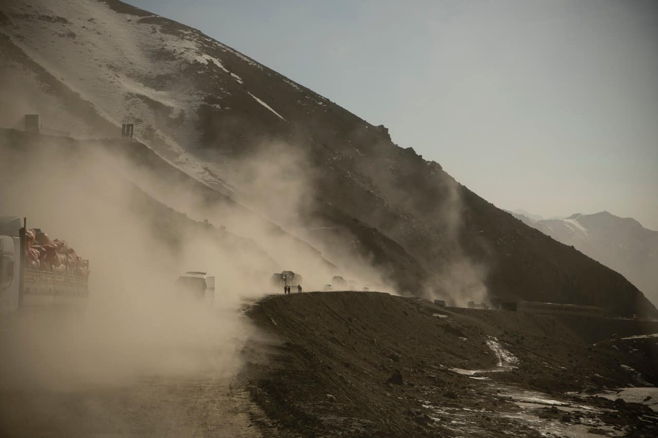 ‘Fighting was easier’: Taliban take on a treacherous, avalanche-prone pass ‘Fighting was easier’: Taliban take on a treacherous, avalanche-prone pass