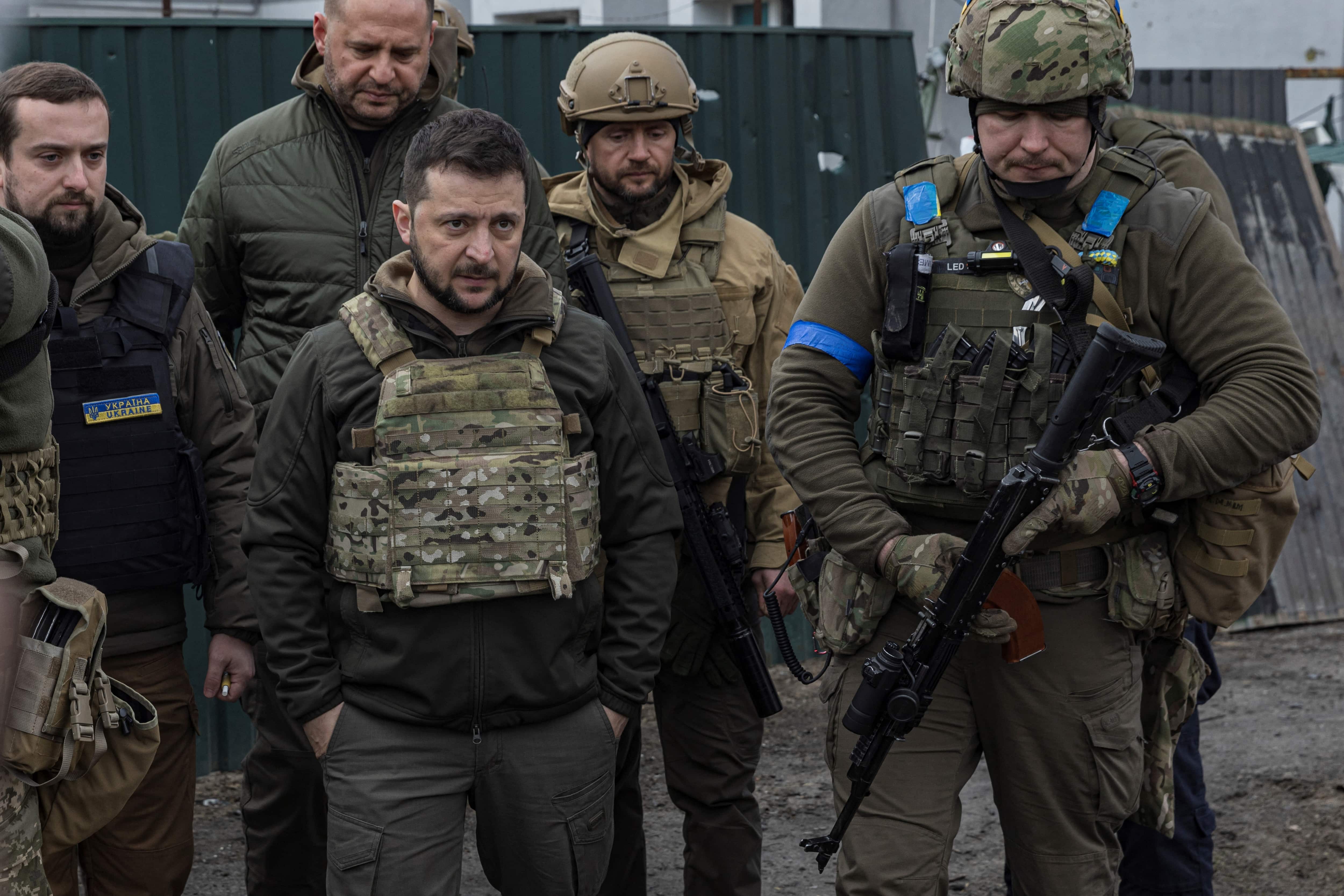 Zelensky on Bucha mass graves