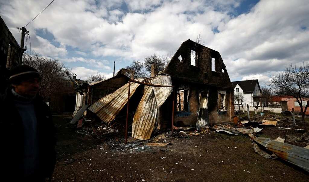 'Ukrainian mums write family contacts on bodies of their babies and Europe is still discussing gas'