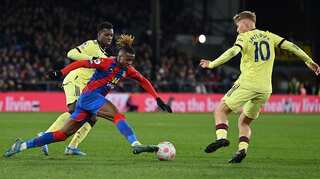 Arsenal's top-four hopes suffer blow with 3-0 thrashing against Crystal Palace in Premier League