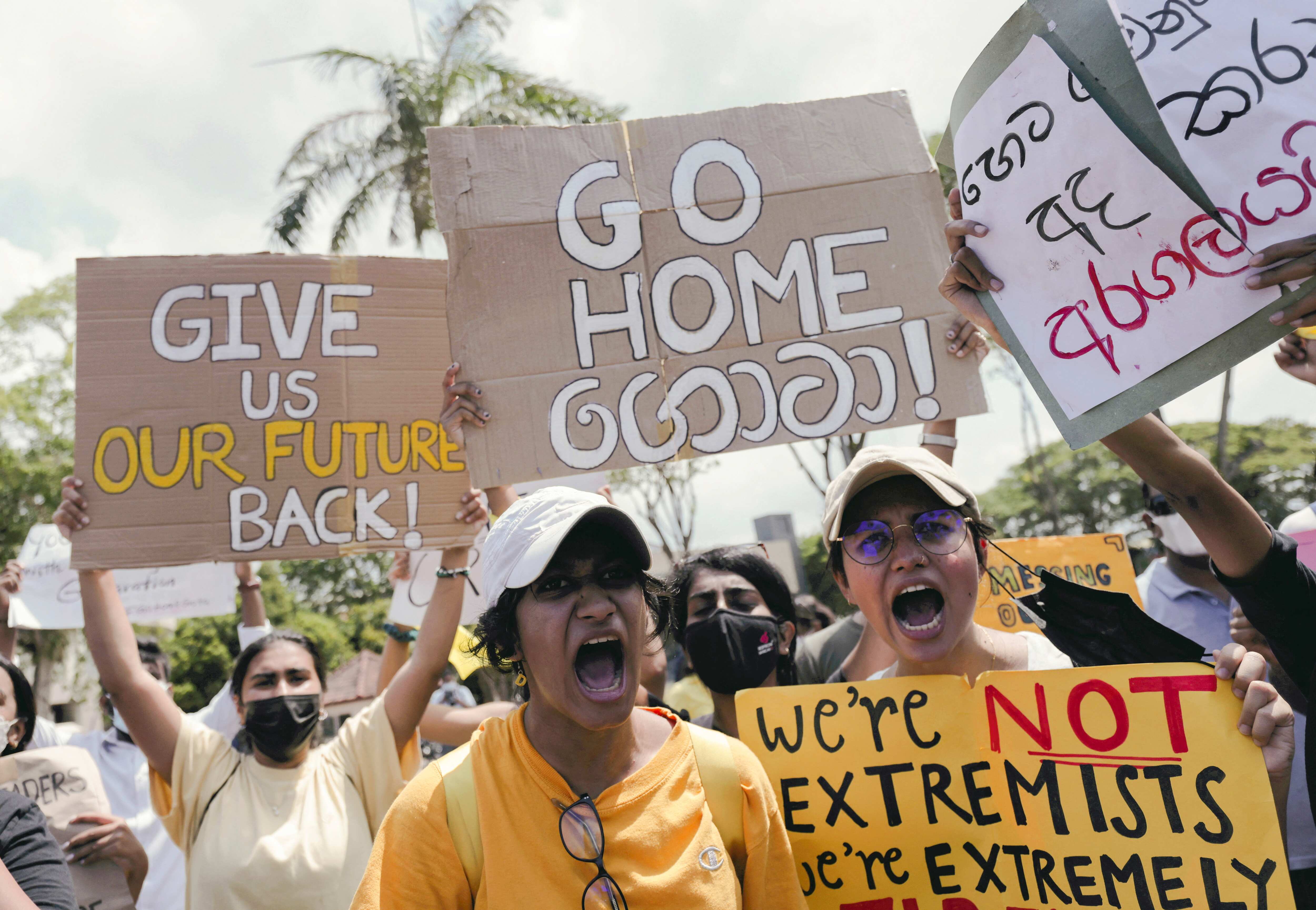 Sri Lanka President Rajapaksa revokes emergency order amid economic crisis