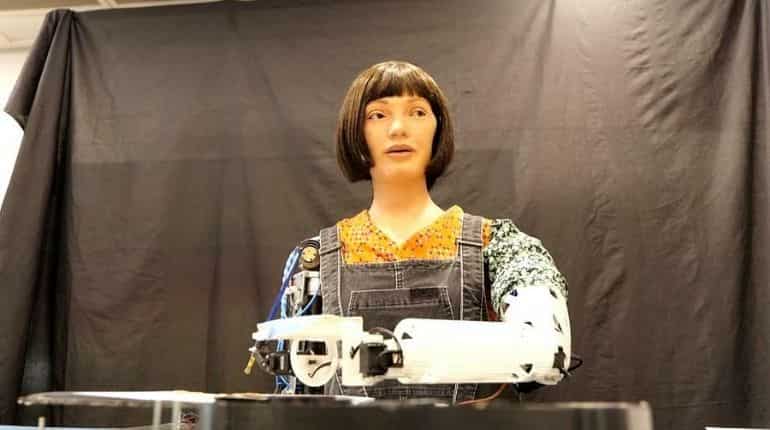 Robot-cum-artist Ai-Da uses AI algorithms to create drawings, self-portraits  
