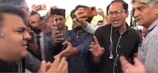 Pakistan: Imran Khan’s aide Fawad Chaudhry heckles journalists amid presser