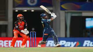 Hardik Pandya becomes fastest Indian cricketer to hit 100 sixes in IPL history
