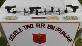 Police arrests three hybrid terrorists of Lashkar-e-Taiba in Kashmir