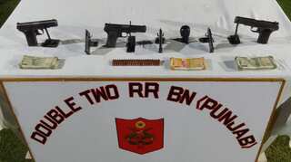 Police arrests three hybrid terrorists of Lashkar-e-Taiba in Kashmir