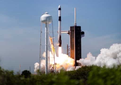 Zero-emissions alternative to rocket fuels