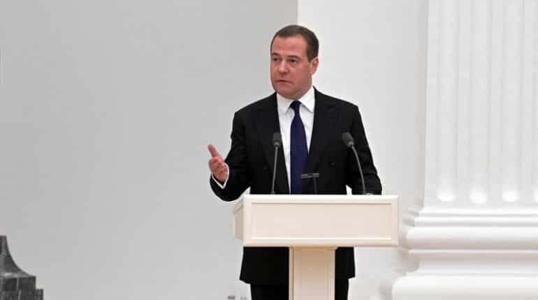 Russia warns of nuclear deployment if Sweden and Finland join NATO Russia warns of nuclear deployment if Sweden and Finland join NATO