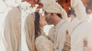 Watch: Ranbir Kapoor kneeled down for bride Alia Bhatt for this ceremony and sealed it with a kiss