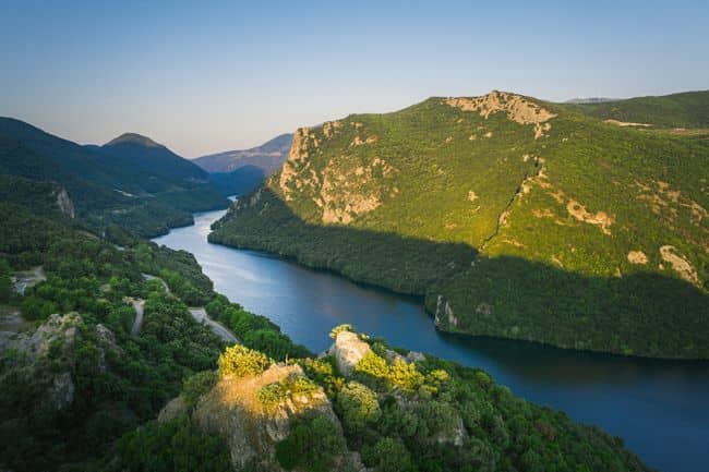 46 countries in the world have global geoparks