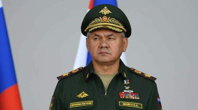 Russian defence minister suffers 'massive' heart attack from unnatural causes, claims businessman