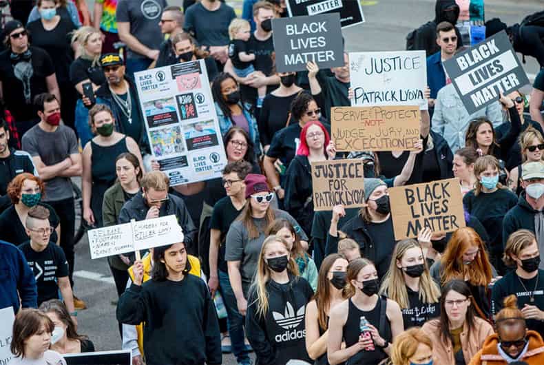 Americans stage protest in Michigan over shooting of Patrick Lyoya