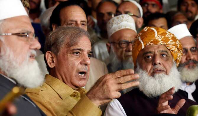 Pakistan: PPP content with one constitutional post, intense discussions within allies over berths