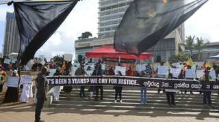 Sri Lankan demonstrators ask Rajapaksa government to uncover real conspirators behind Easter terror attacks
