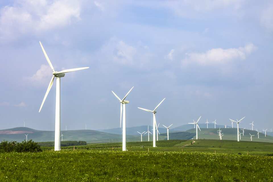 United Kingdom: Community-owned wind turbines used for power output