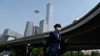 China economy accelerates in Q1 but virus stalks outlook
