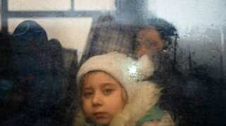 Ukraine war: More than 4.9 million Ukrainians flee war, says UN