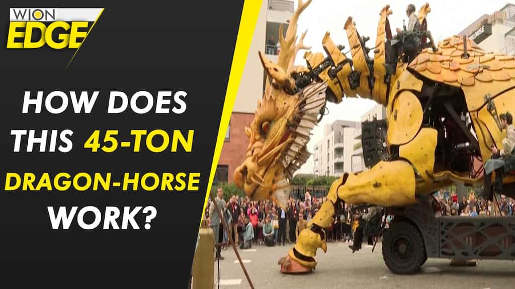 This 45-ton dragon-horse amazes crowd in France. How does it work?