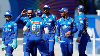 Indian pacer part of IPL commentary panel, likely to be signed by Mumbai Indians - Report