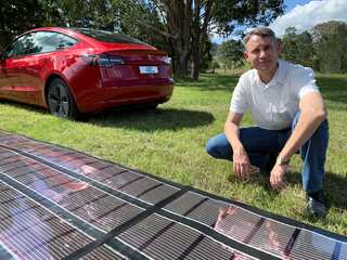Australian scientists to power Tesla on 15,000-km trip with printed solar panels