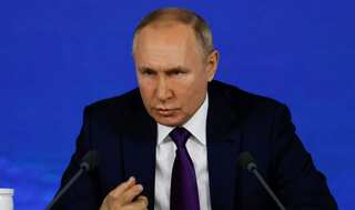 Fight on, Vladimir Putin tells Russian troops after capture of Luhansk