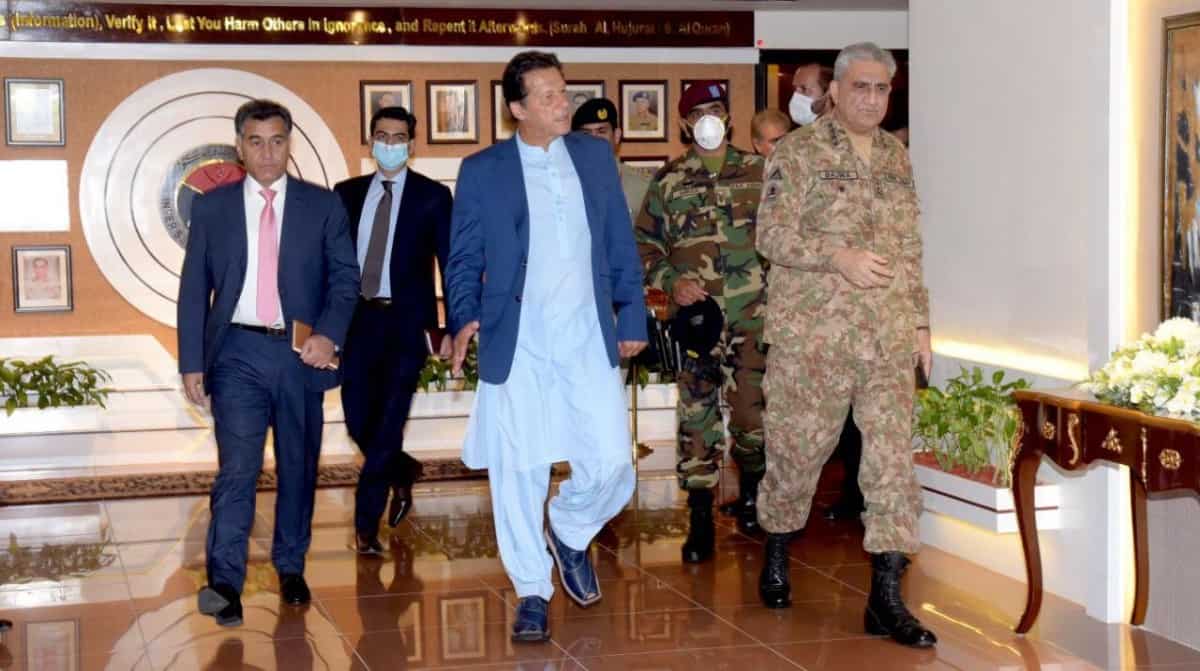 Imran Khan indirectly blames Pak Army chief Bajwa for his ouster Imran Khan indirectly blames Pak Army chief Bajwa for his ouster