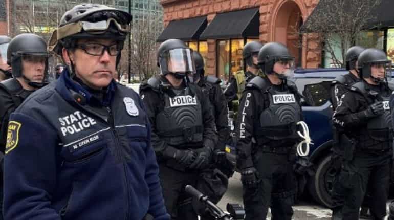 US police nearly killed 600 people since 2017 during traffic stops: Reports