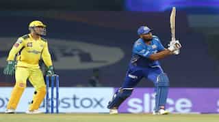 IPL 2022: MS Dhoni outsmarts Kieron Pollard with brilliant field placement during MI vs CSK clash - WATCH