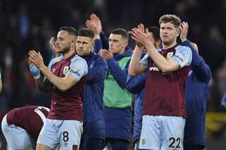 Premier League: Burnley keep pressure on Everton with win over Southampton