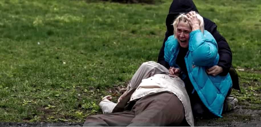 Russia-Ukraine war: Inconsolable daughter crouches next to father's body