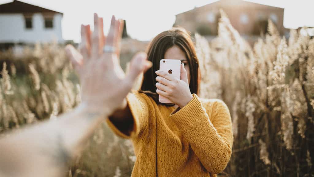 JOMO: A new philosophy of switching off and disconnecting from social media
