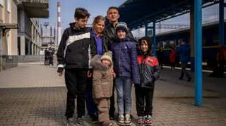 Russia-Ukraine crisis: How a Ukrainian family escaped from Mariupol on foot