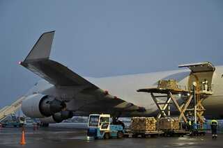 UK promises more military aid to Ukraine to combat Russia