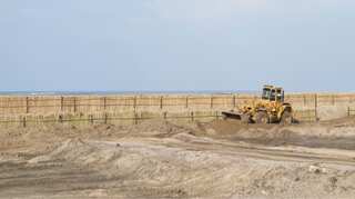 Humans extract enough sand every year to build a wall 27 metres wide around the Earth: UN