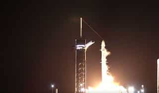 SpaceX launches NASA mission to International Space Station