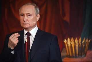 Is Putin unwell? Videos of Russian prez appearing fidgety at Easter cathedral service sparks health rumours
