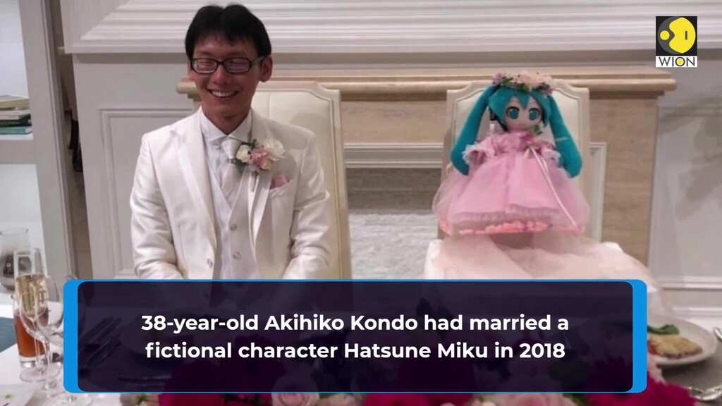 Japanese man who married a fictional character, now struggles to form a bond
