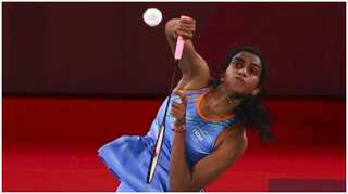 Badminton Asia Championships: PV Sindhu marches into semifinals with win over He Bing Jiao