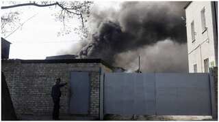 Ukraine conflict: 20 civillians leave besieged steel factory in Mariupol
