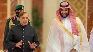 Pak PM hits 'jackpot' in maiden visit, secures $8bn package from Saudi Arabia for ailing economy, says report