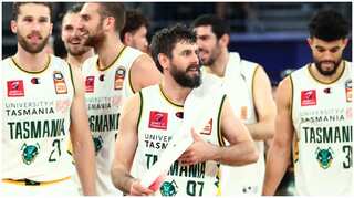 Tasmania JackJumpers land in Australia's NBL final by ousting defending champions Melbourne United