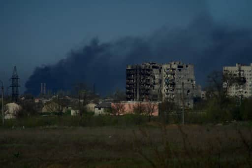 Russia attacks Azovstal steel plant with artillery and planes Russia attacks Azovstal steel plant with artillery and planes