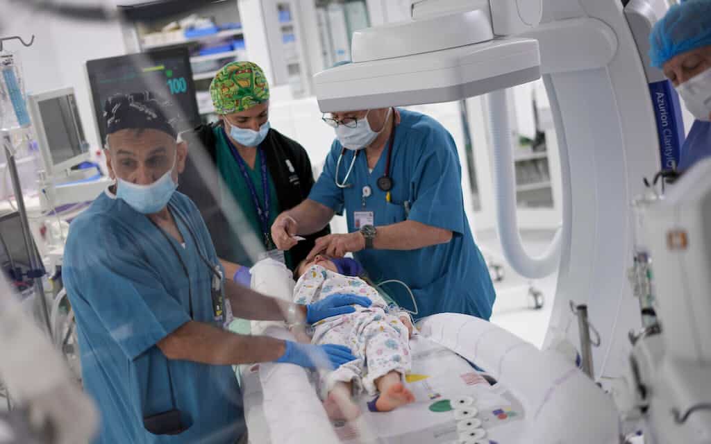 Ukrainian girl undergoes heart surgery in Israel